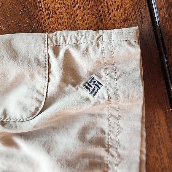 Columbia Belted Shorts, Medium, Quick-Dry, Womens - Picture 2 of 12
